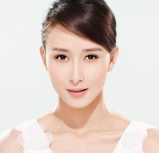 男子花6万送女儿一匹真的小马宝莉